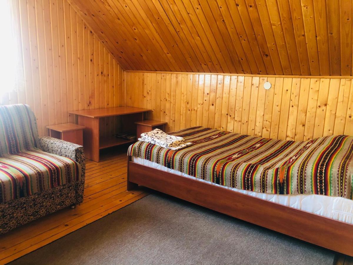 Guest House Kaspiy Bukovel Extérieur photo