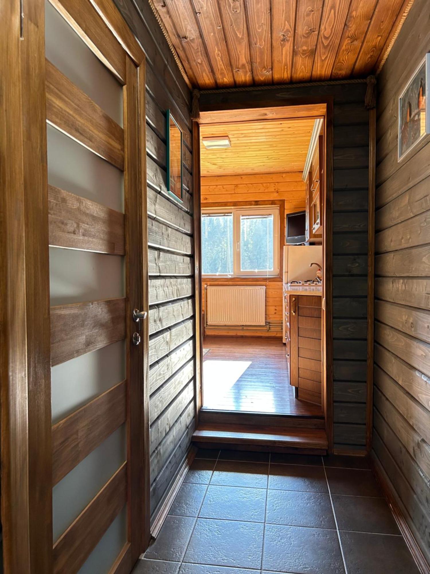 Guest House Kaspiy Bukovel Extérieur photo